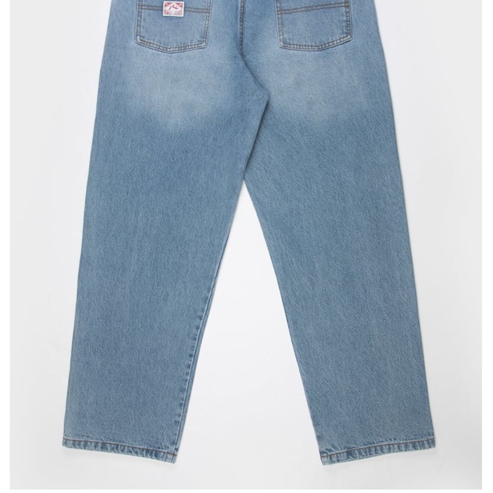 Rusty Rift Loose Jeans - Picture 5 of 6